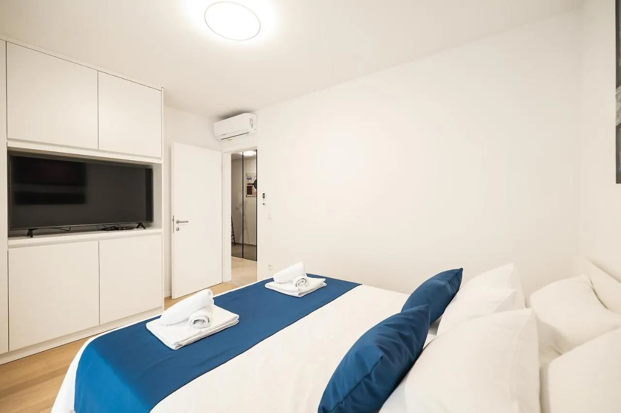 Premium Residence Ventus Rosa - Mistral Garden زادار شقة