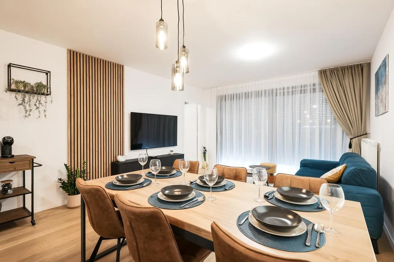 شقة Premium Residence Ventus Rosa - Mistral Garden زادار