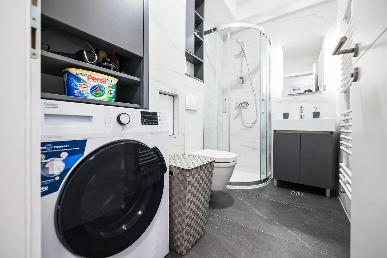 Premium Residence Ventus Rosa - Mistral Garden زادار